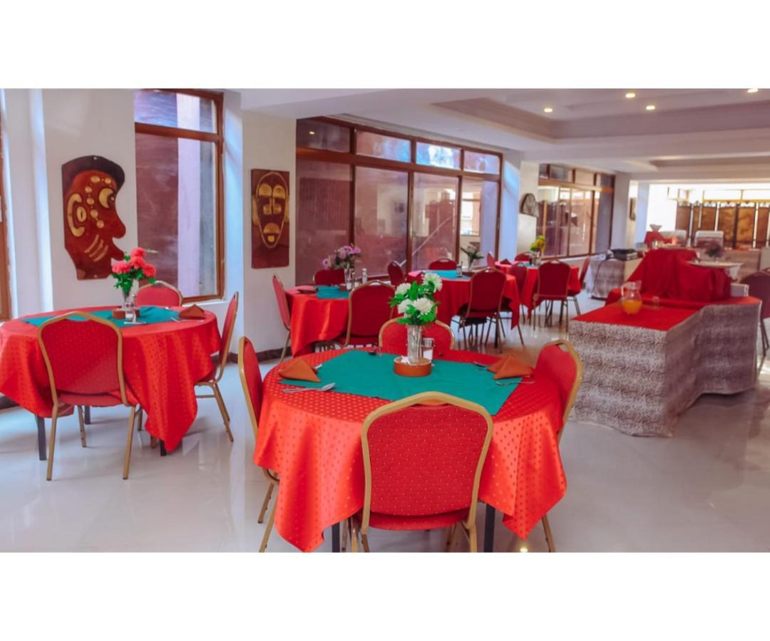 The Luke Hotel - Cravers Thika Bagian luar foto